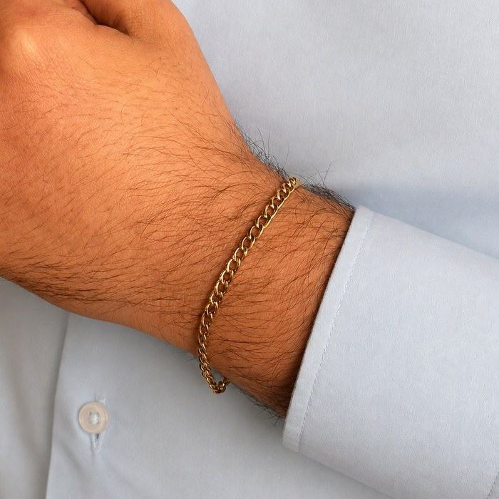 Pulseira Grumet Fina sendo usado(a)
